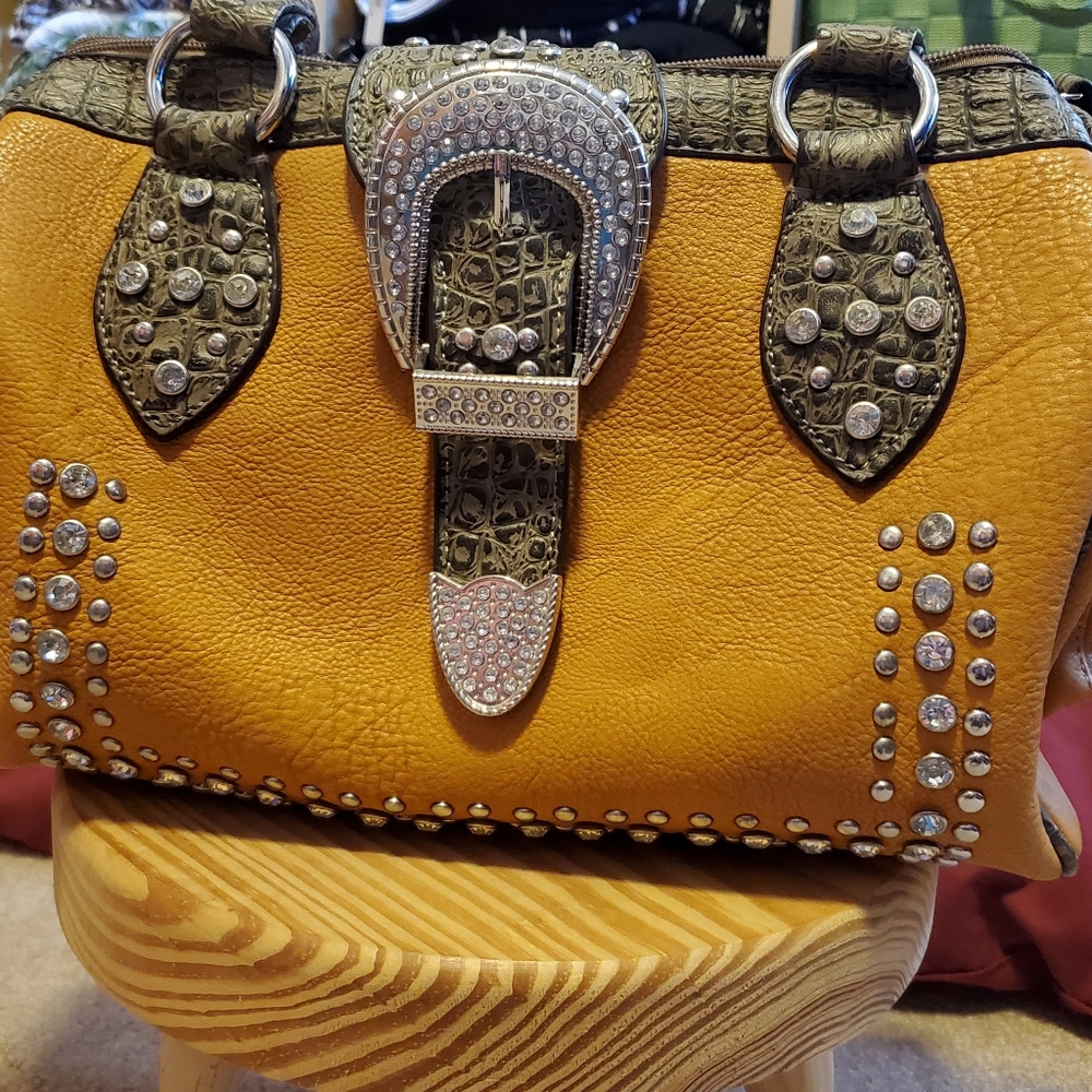 Handbag